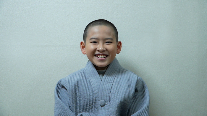 韩国电影《佛祖举手：前传》预热MV爆火中韩全网播放破亿(图2)